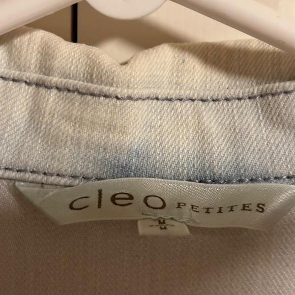 Cleo Petites Short Cropped Jean Jacket - Picture 3 of 7